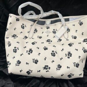 Authentic Coach CP073 City Tote W/Floral Print Coated Canvas & Leather Chalk NWT